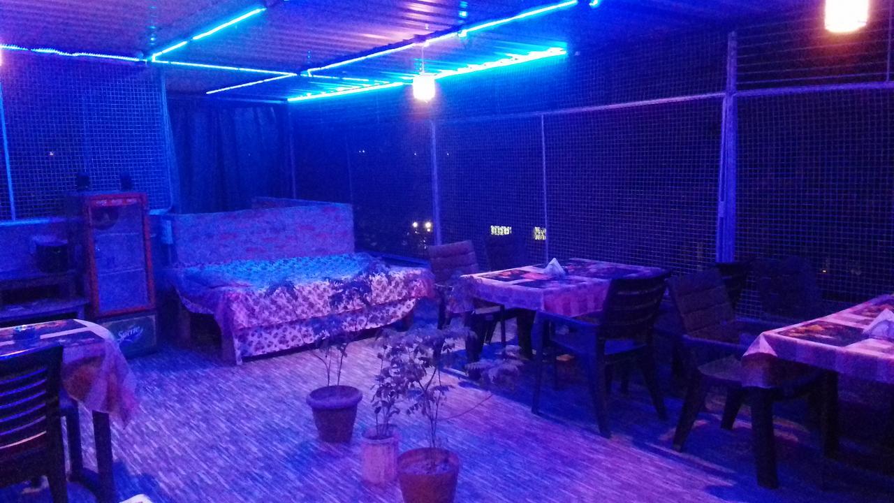 Buddha Guest House فاراناسي المظهر الخارجي الصورة