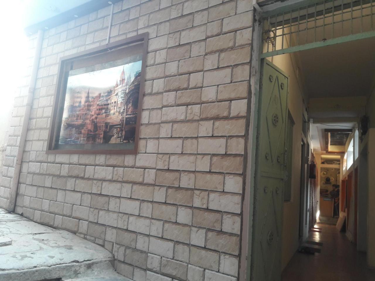 Buddha Guest House فاراناسي المظهر الخارجي الصورة