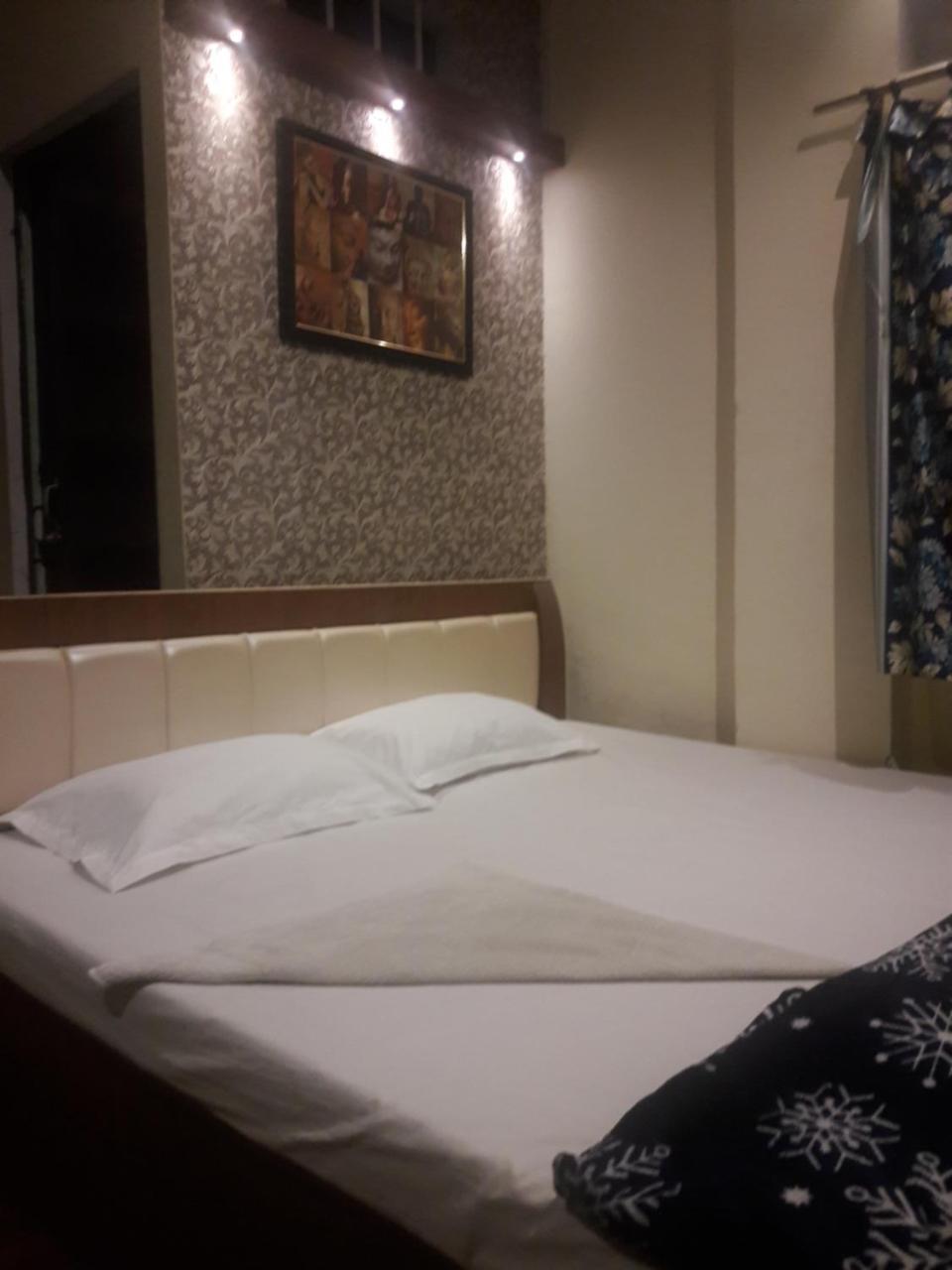 Buddha Guest House فاراناسي المظهر الخارجي الصورة