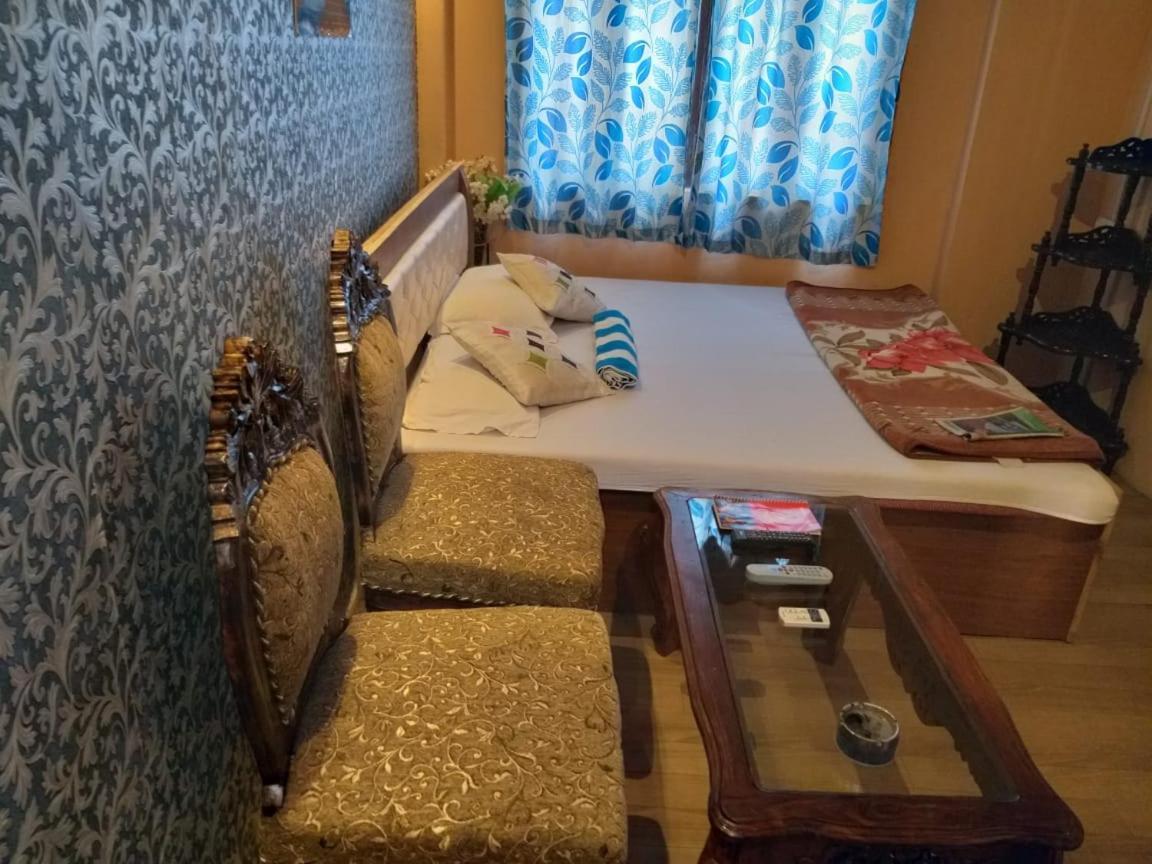 Buddha Guest House فاراناسي المظهر الخارجي الصورة